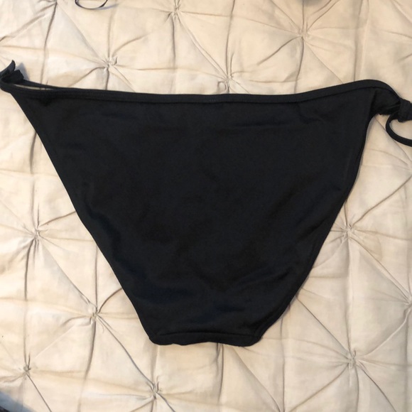 Bikini bottoms - Picture 2 of 2